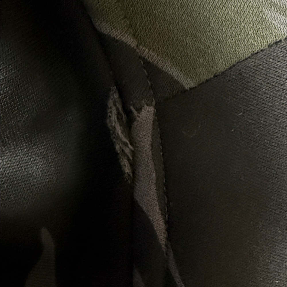 Jordan Black and Gray Jacket Jordan camo - Picture 4 of 6